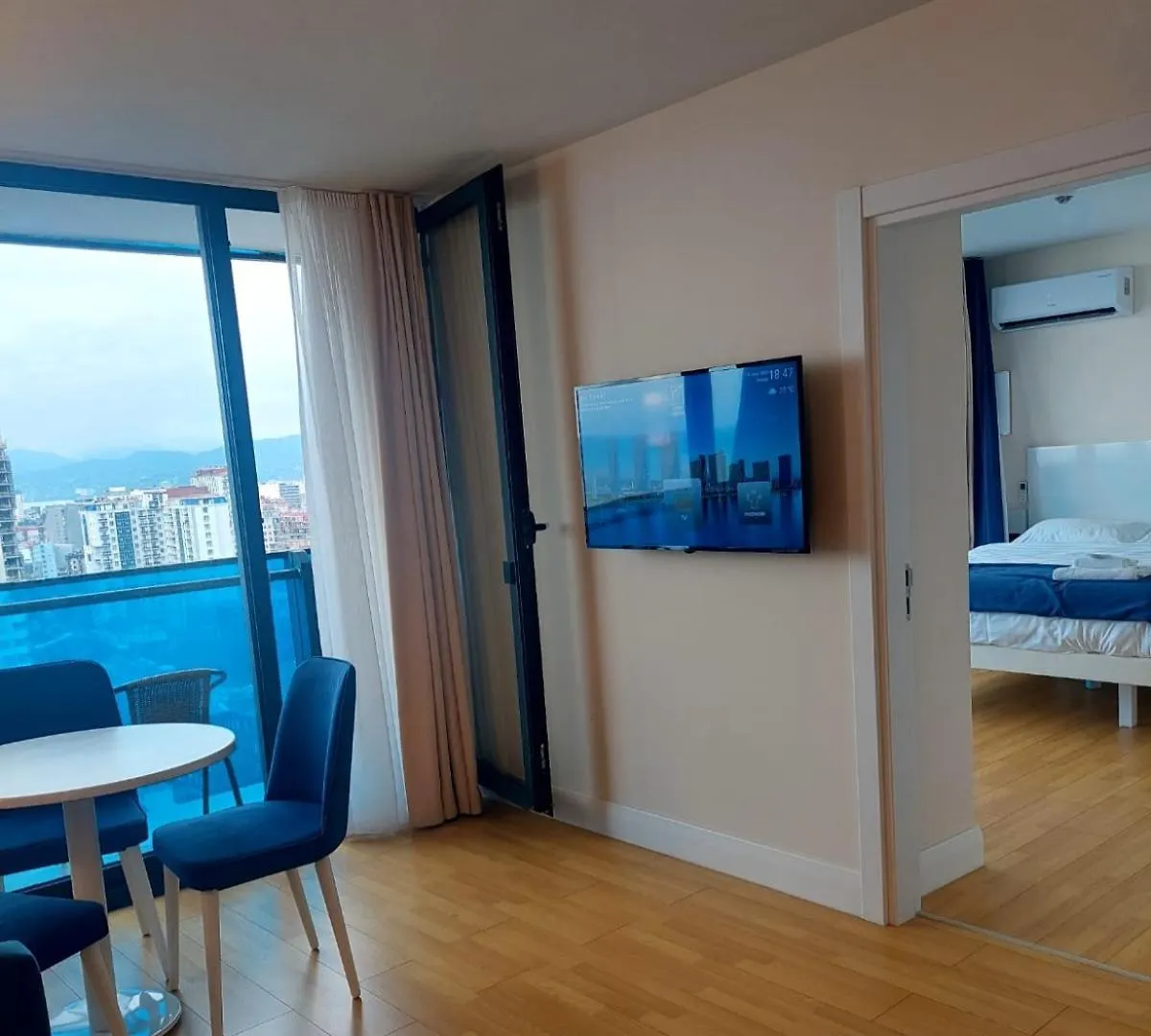 Beach Hotel Orbi City Μπατούμι