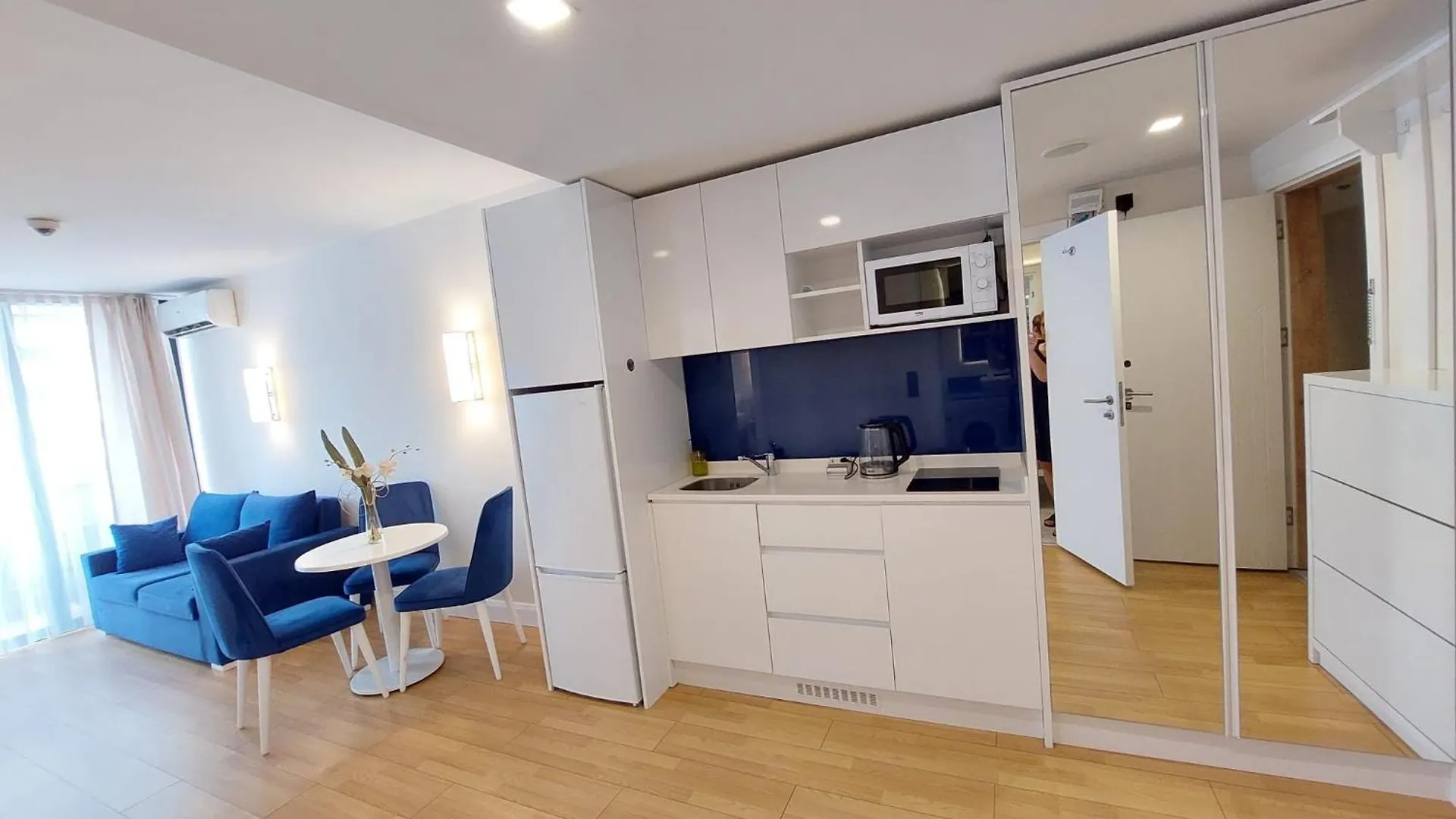 Beach Hotel Orbi City Μπατούμι