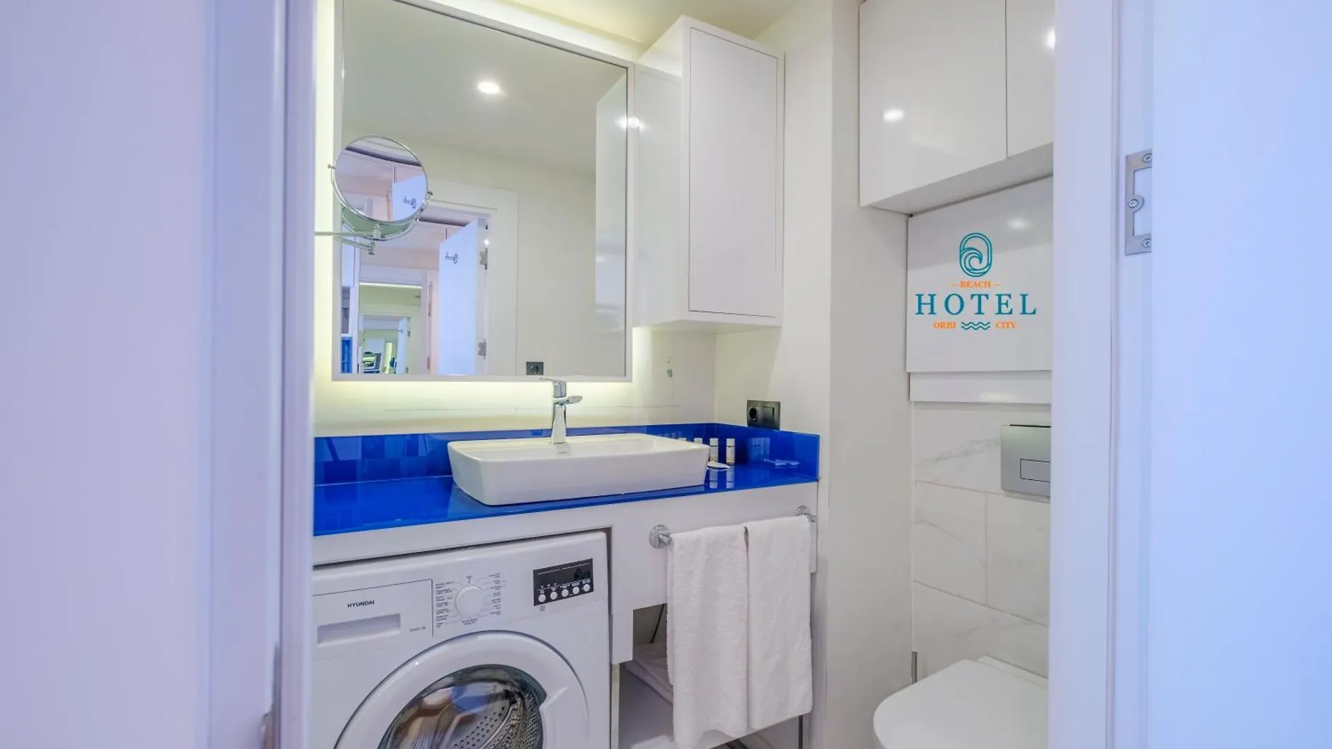 Beach Hotel Orbi City Μπατούμι