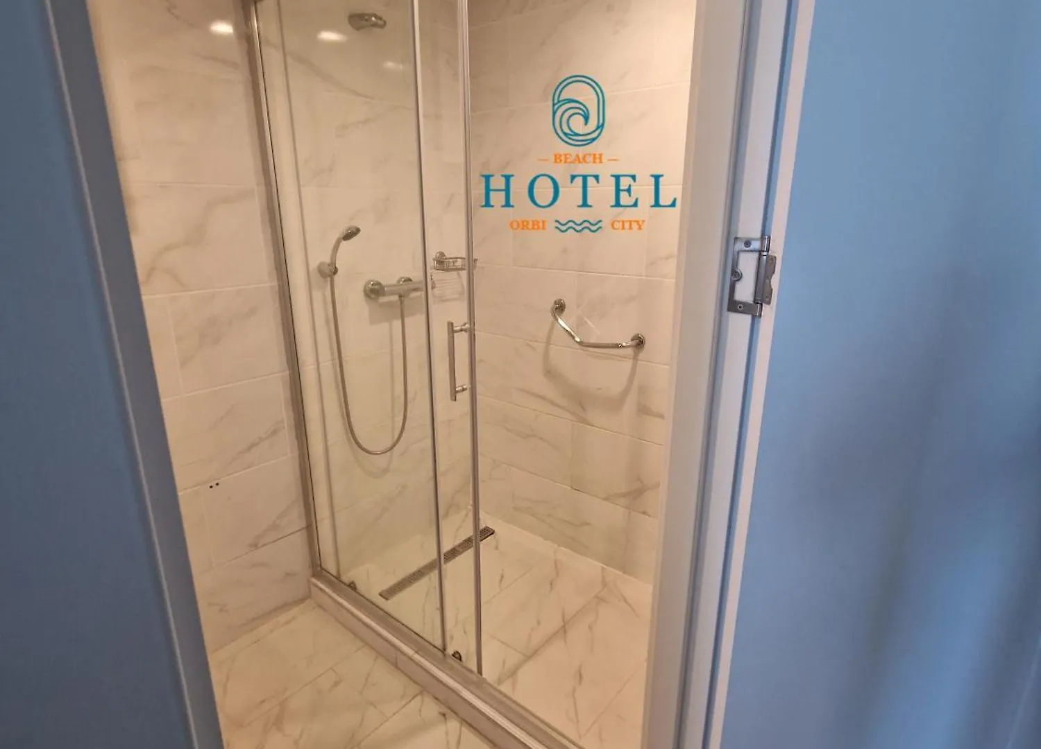 Beach Hotel Orbi City Μπατούμι