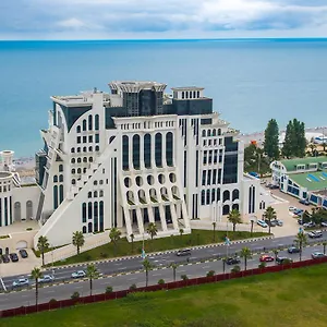The Grand Gloria Отель